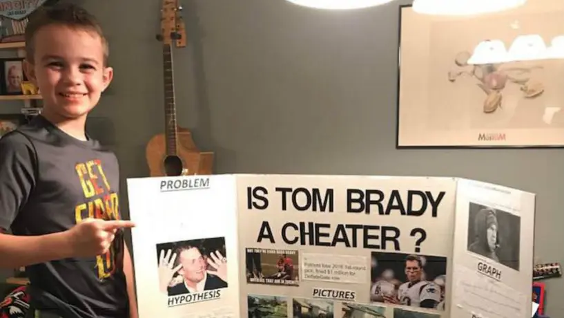 Niño gana feria de ciencias al 'demostrar' que Tom Brady es un tramposo