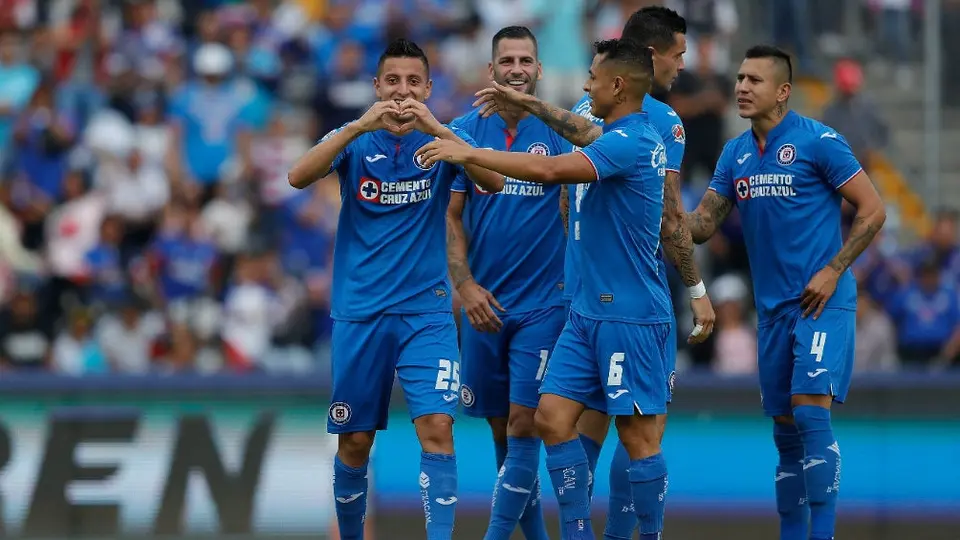 Cruz Azul firma su pase a la Liguilla tras goleada ante Lobos BUAP