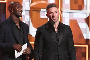 Edelman y McCourty sorprenden con aparición en los Grammy 2019