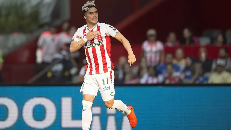 Cruz Azul levanta la mano para adquirir a Brian Fernández