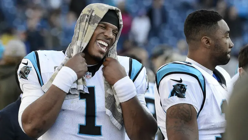 Cam Newton se abstiene de las relaciones íntimas para mejorar su rendimiento
