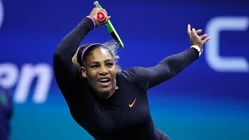 Serena Williams aplasta a Maria Sharapova en arranque del US Open