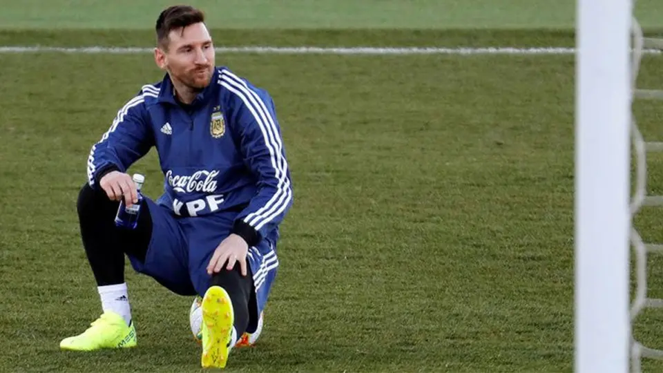 Messi pone a CR7 a su nivel en top de jugadores