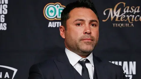 Tras desición de la FIB, Óscar de la Hoya tomará acciones legales