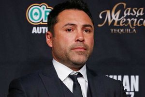 Tras desición de la FIB, Óscar de la Hoya tomará acciones legales