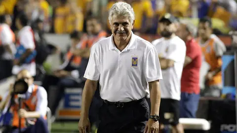 Tuca Ferretti igualó a Nacho Trelles como los técnicos más ganadores de Liga MX