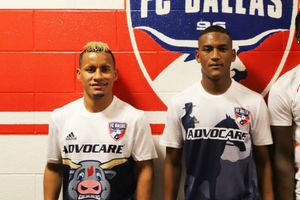FC Dallas 'trollea' a sus jugadores con horrendos jerseys