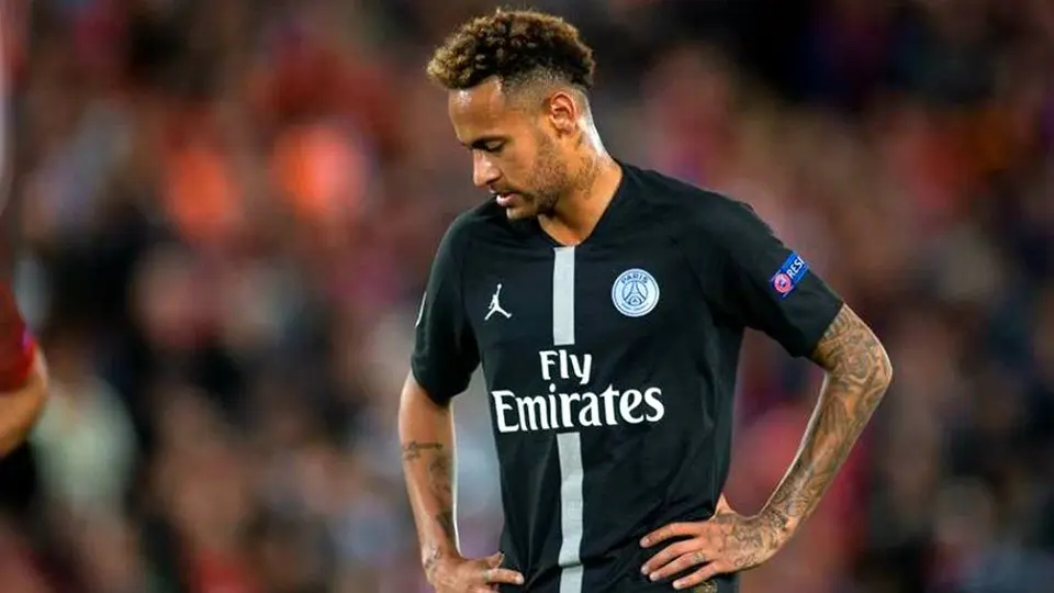 France Football 'despedazó' a Neymar con durísima portada