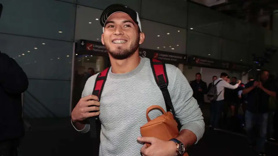 Juan Escobar, motivado por acabar sequía de títulos de Cruz Azul
