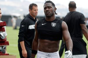 Antonio Brown se disculpó con Raiders y podrá enfrentar a Denver