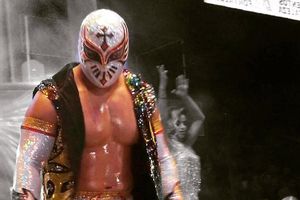 Carístico reta a Último Guerrero a un máscara vs cabellera