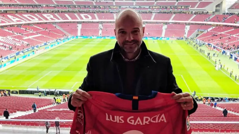 Luis García estuvo presente en el Atlético vs Real Madrid