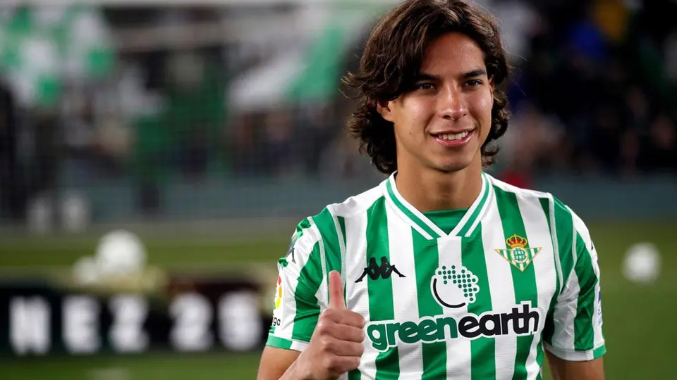 Diego Lainez debuta oficialmente con Betis en La Liga