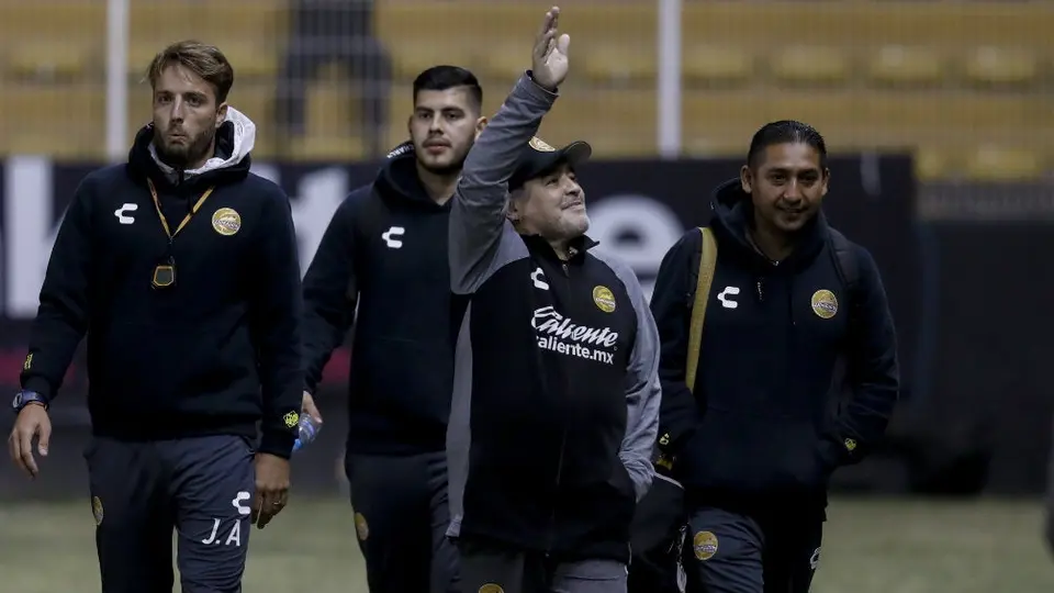 Maradona asegura que Dorados tiene mejor plantel que Argentina