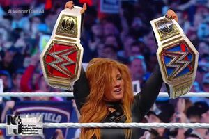 Becky Lynch se convierte en campeona de RAW y SmackDown en WrestleMania 35