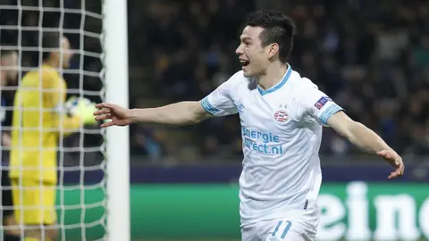 PSG volvería a la puja contra el Napoli por Chucky Lozano