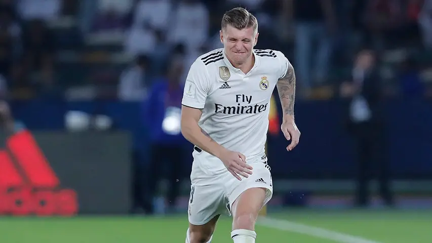 Toni Kroos dirige una escuela formativa de futbol en Madrid | AP