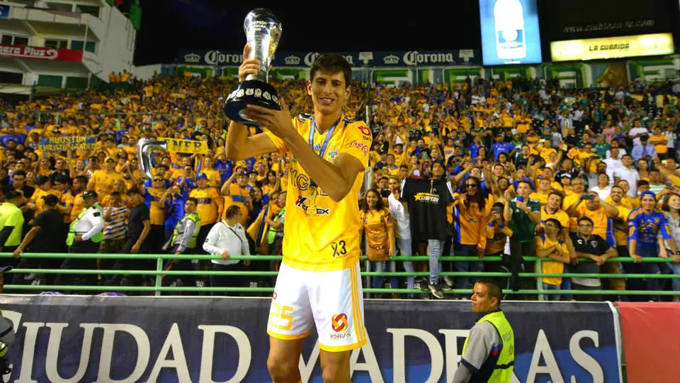 Tigres, abierto a negociar con Chivas por Jürgen Damm