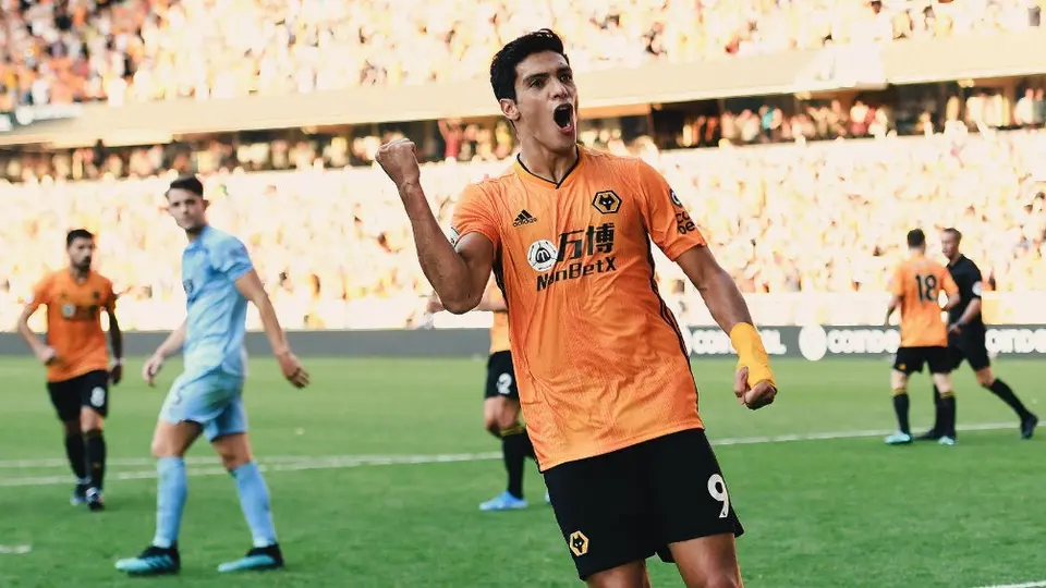 Raúl Jiménez anotó en el último minuto y el Wolverhampton rescató el empate