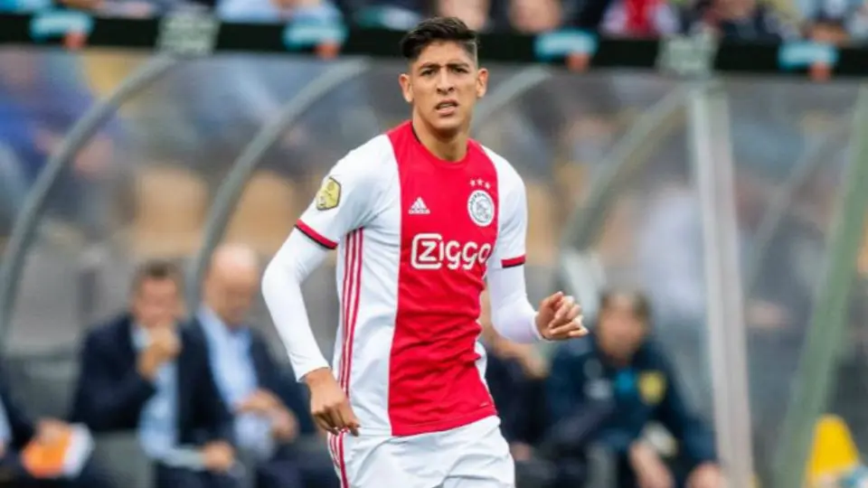 Edson Álvarez debutó con el Ajax en juego frente al VVV-Venlo
