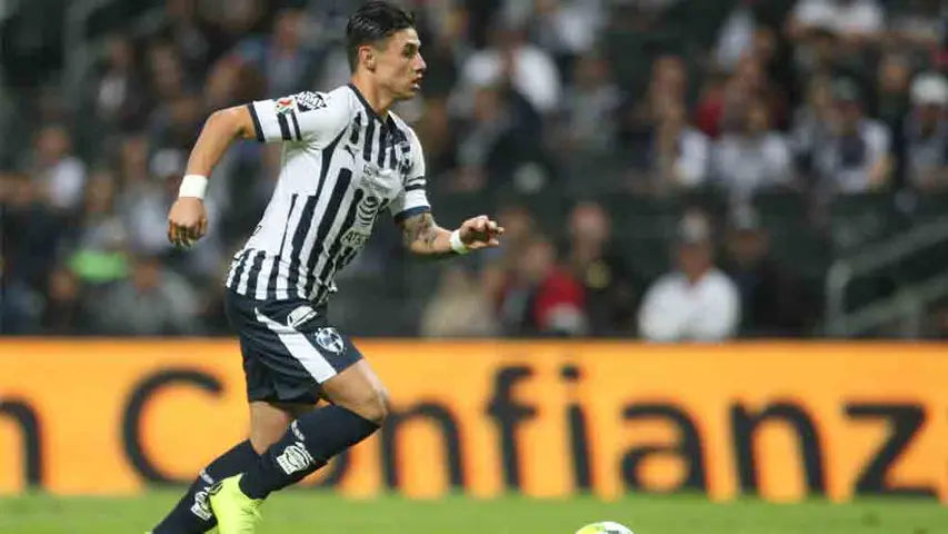 Adam Bareiro durante partido de Rayados | IMAGO7