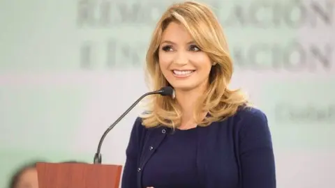 Angélica Rivera habría adquirido casa de 64 mdp en Los Ángeles