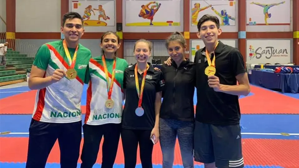 Mexicanos logran 'lluvia' de medallas en Abierto de Taekwondo