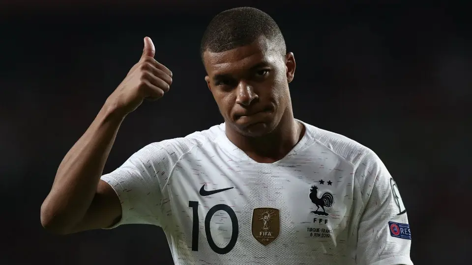 Mbappé asistió a juego entre Dodgers y Chicago Cubs