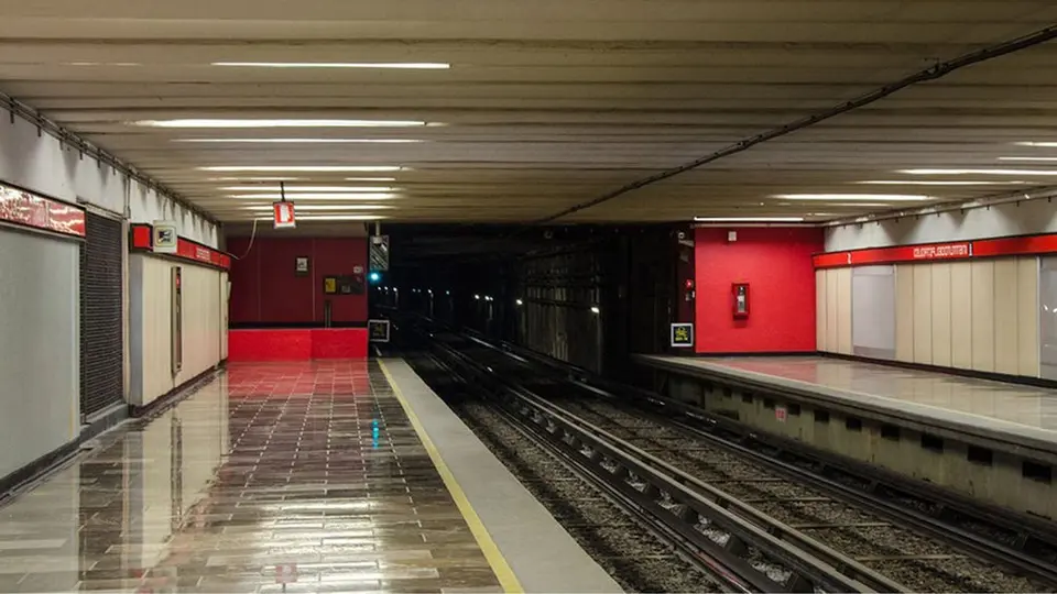 Claudia Sheinbaum considera ampliar horario del Metro hasta la madrugada