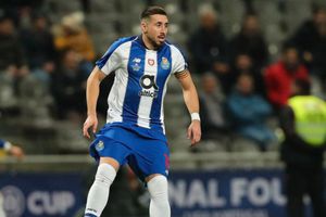 Héctor Herrera, nueva imagen de marca de carnes frías