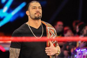 Roman Reigns actuará con The Rock en spinoff de Rápido y Furioso