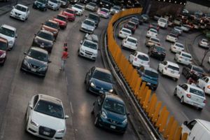 Renovación de licencia y tarjeta de circulación ya se podrá hacer por internet