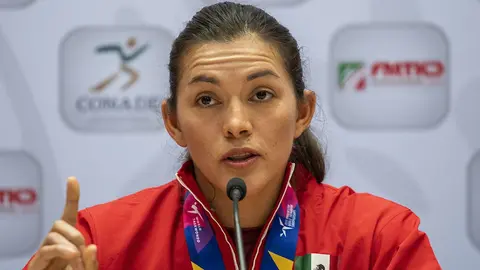 'Ya no puedo tener tantas competencias': María del Rosario Espinoza