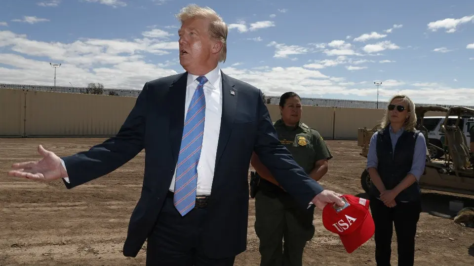 'Ya no los podemos recibir, nuestro país está lleno': Trump a inmigrantes