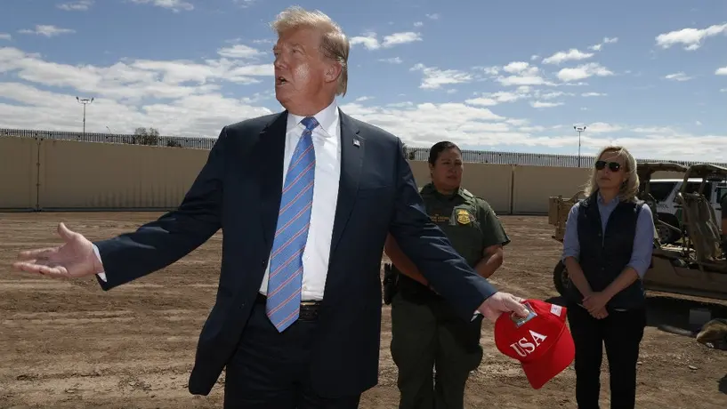 'Ya no los podemos recibir, nuestro país está lleno': Trump a inmigrantes