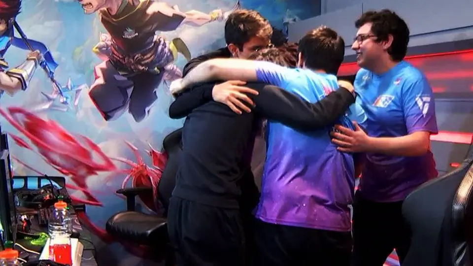Rainbow7 avanza a Final de LLA con sorprendente triunfo sobre Infinity