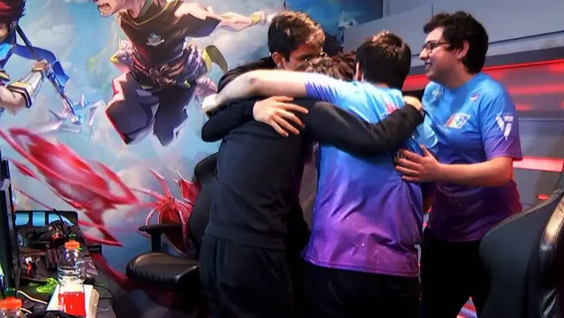 Rainbow7 avanza a Final de LLA con sorprendente triunfo sobre Infinity