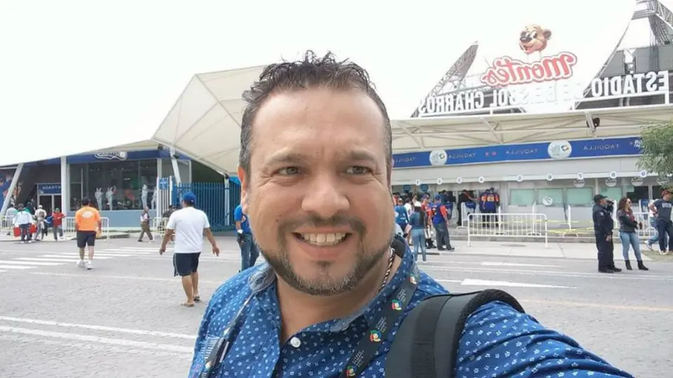 Encuentran muerto a cronista de Algodoneros en hotel de la CDMX