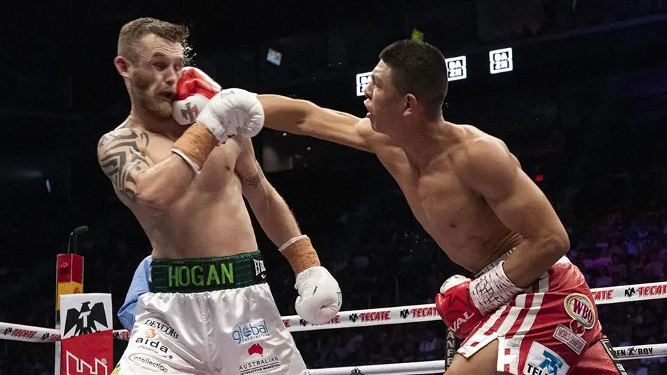 Jaime Munguía retuvo el campeonato Superwelter OMB contra Dennis Hogan