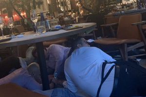 Famosos, presentes en la balacera de Artz Pedregal