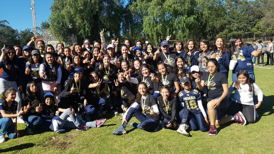 Equipo femenil de tocho abandona campo en CU tras hostigamiento