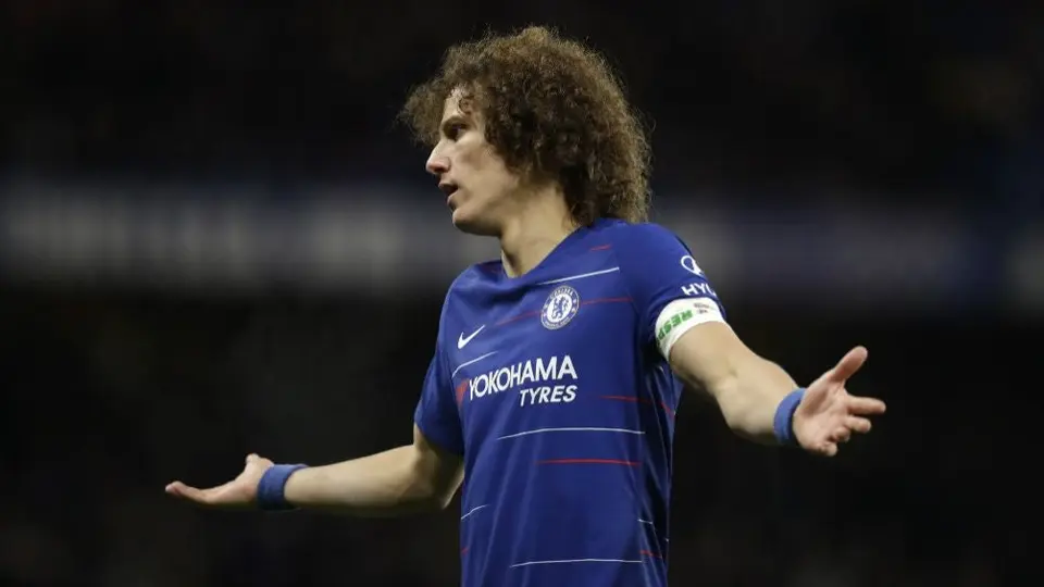 FIFA prohíbe al Chelsea registrar jugadores hasta verano de 2020