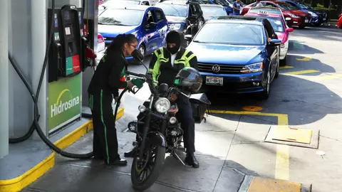 Coparmex cataloga de extremadamente dañina estrategia contra 'huachicoleo'