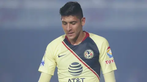 Edson Álvarez, casi descartado para Ida de Cuartos vs Cruz Azul