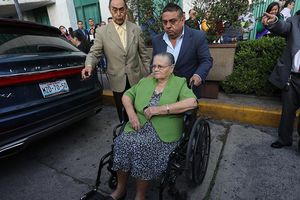 Estados Unidos otorgó visa humanitaria a la mamá del 'Chapo' Guzmán