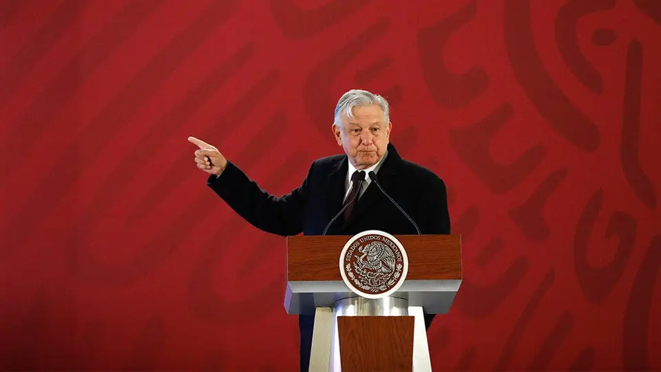 'Lamento lo sucedido, pero lucha contra huachicoleo seguirá': AMLO