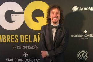 Luisito Comunica 'se registra' para ser aspirante a gobernador de Puebla
