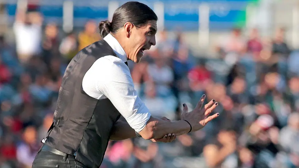 Francisco Palencia renuncia a la dirección técnica de Lobos BUAP
