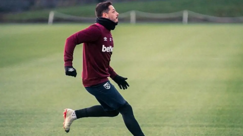 Chicharito, a regresar a la titularidad cuando West Ham reciba al Newcastle