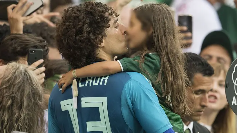 Memo Ochoa revela que será papá de otra niña